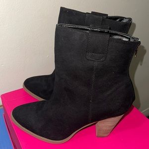 Black suede boots